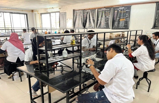Pharmacy Laboratory Setup